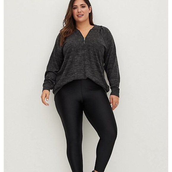 TORRID PLATINUM LIQUID LEGGING - BLACK - Picture 2 of 6
